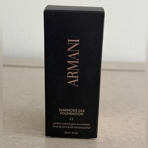 Armani Luminous Silk Foundation (Shade 5.3) - Never used or tested, brand new.